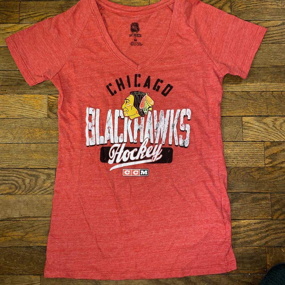 NHL CCM Womens Chicago Blackhawks Hockey Short Sleeve Size Medium